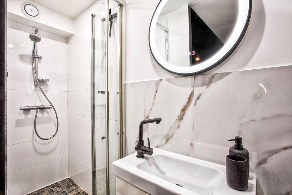 Deauville Luxury Blue Loft - Sauna And Inside Pool Трувіль-сюр-Мер Екстер'єр фото