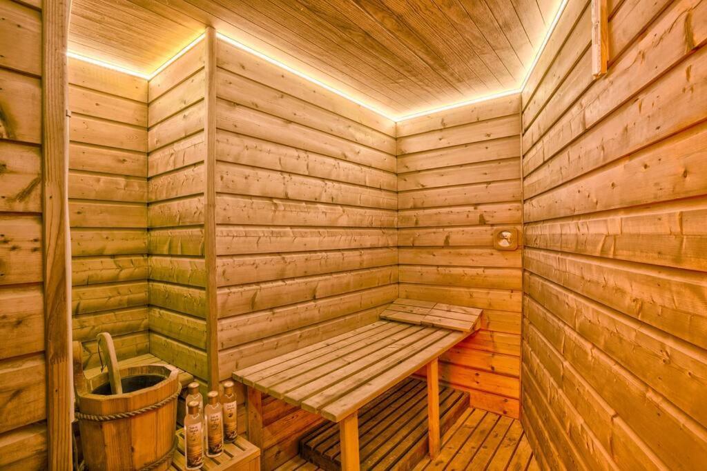 Deauville Luxury Blue Loft - Sauna And Inside Pool Трувіль-сюр-Мер Екстер'єр фото